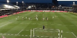 斗球篮球直播-【足总杯】纽波特2比4曼联 安东尼传射梅努破门