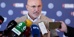 德拉富恩特：亚马尔成功离不开俱乐部培养&amp;amp;个人努力 我支持安帅