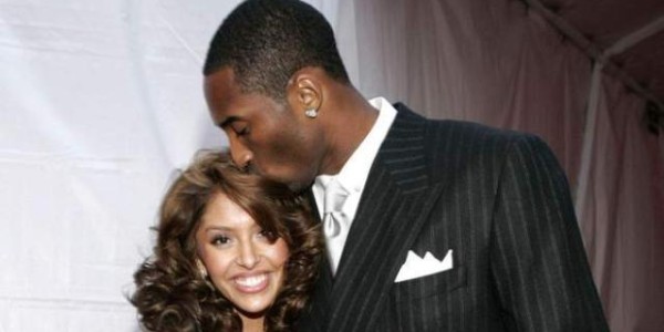 斗球免费直播平台-【夜读】12队歃血为盟？原来是塑料兄弟！