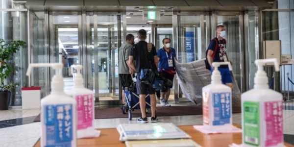 18天超过50位奥运人士感染 日本应尽快亡羊补牢