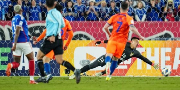 ​揭秘崔康熙错位使用吴兴涵 强攻策略未带足后卫