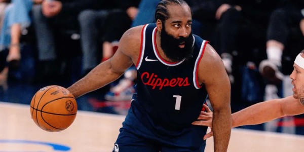 斗球免费直播平台-哈登去年在ESPN百大球员中排名第41，今年排名第23