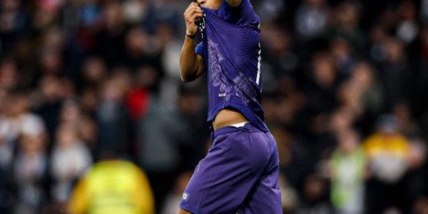 斗球足球直播-安切洛蒂：罗德里戈在所有位置都是顶尖球员